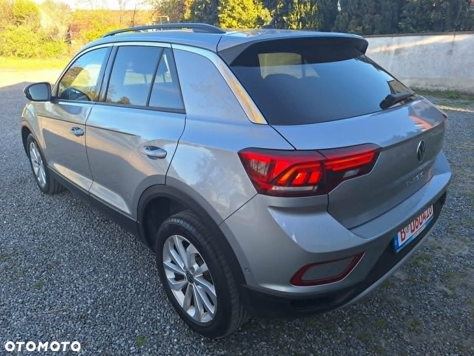 Volkswagen T-Roc - 10