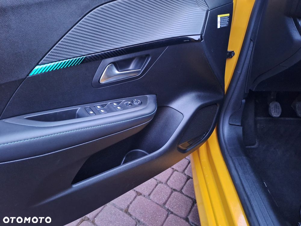 Peugeot 208 PureTech 100 Active Pack - 29