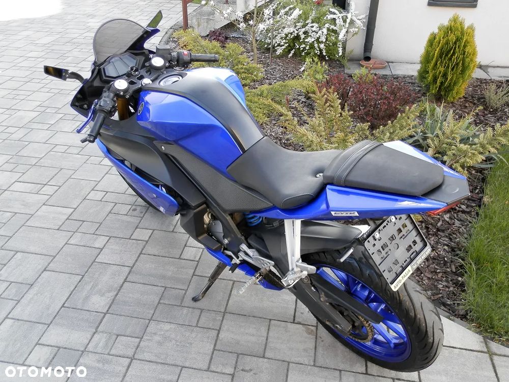 Yamaha YZF - 7