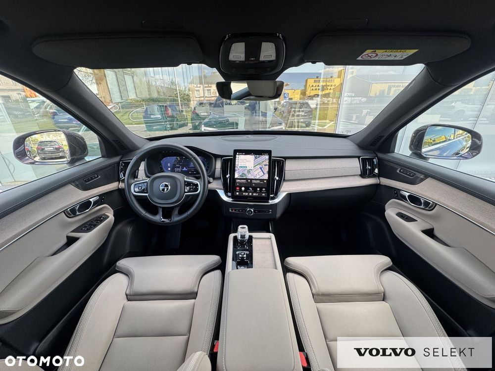 Volvo XC 90 - 31