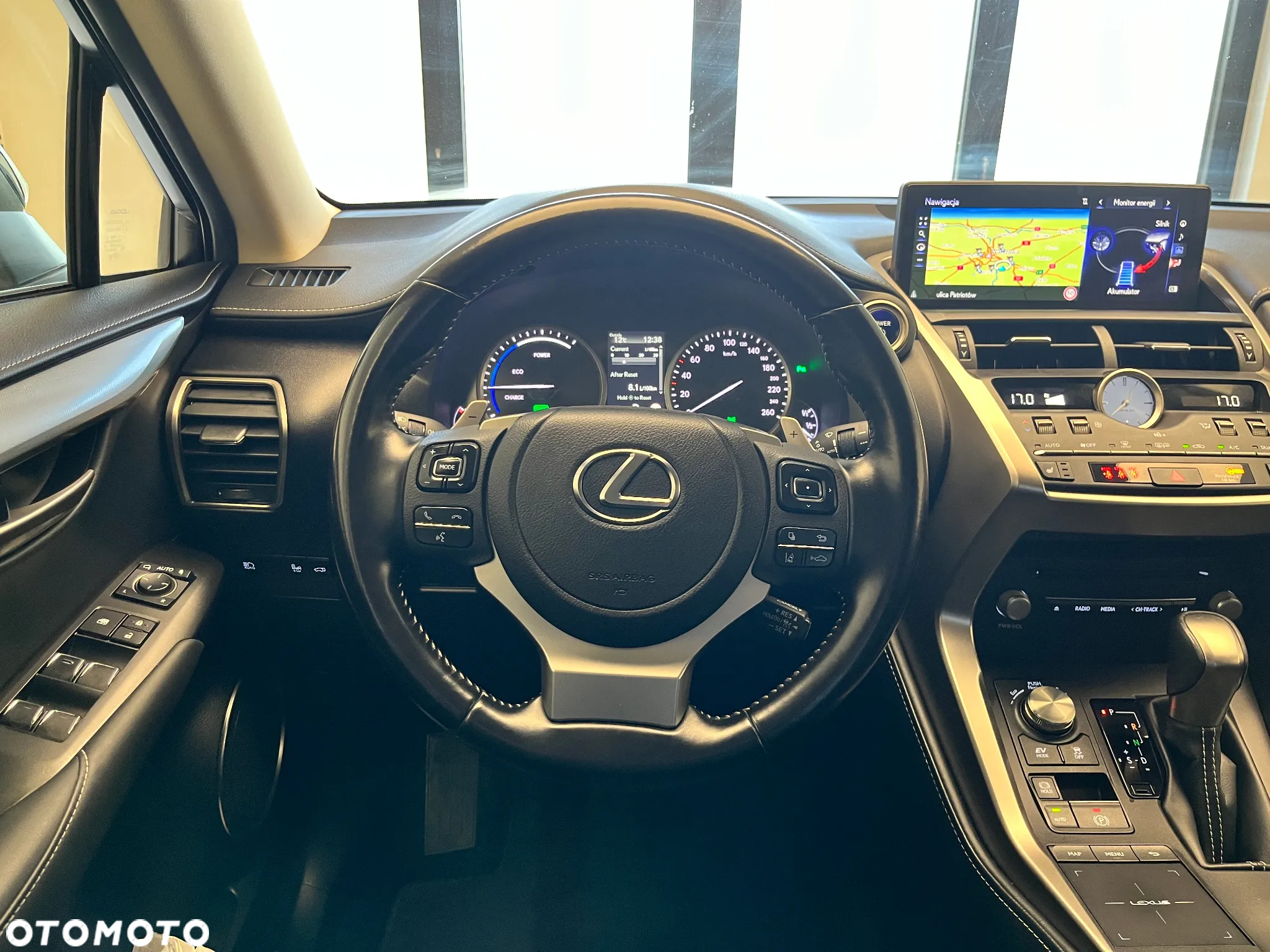 Lexus NX - 8