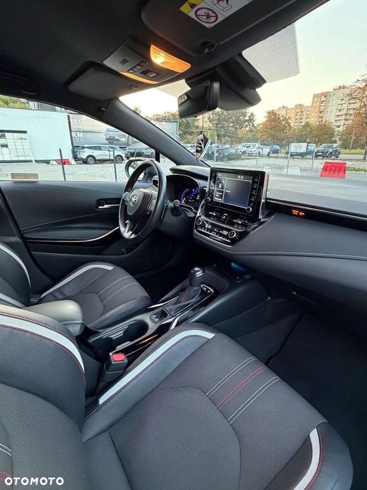 Toyota Corolla 2.0 Hybrid GR Sport - 11