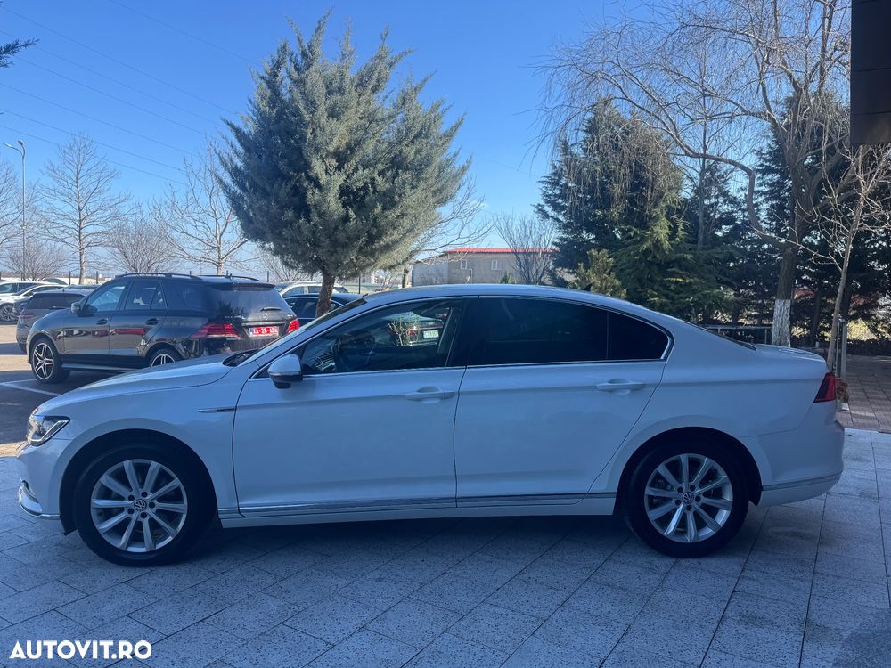 Volkswagen Passat 2.0 TDI SCR DSG 4Motion Business - 9