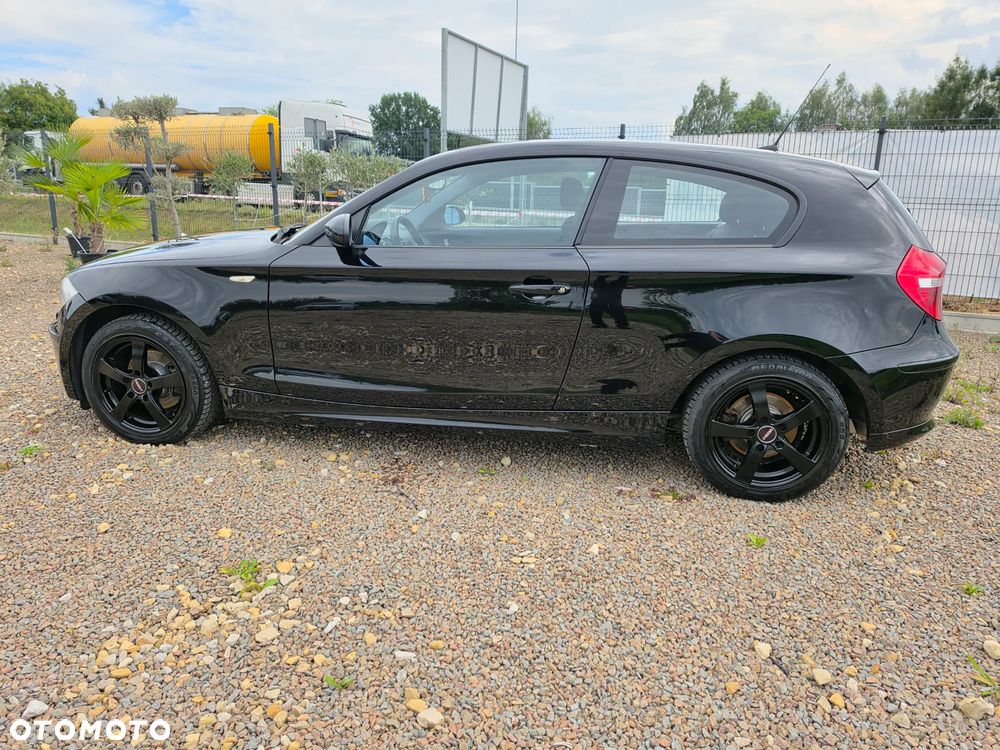 BMW Seria 1 - 19