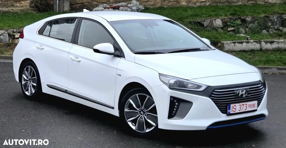 Hyundai IONIQ - 9