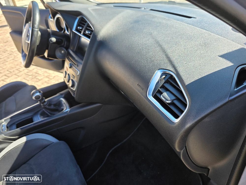 DS DS4 PureTech 130 Stop&Start SoChic - 21