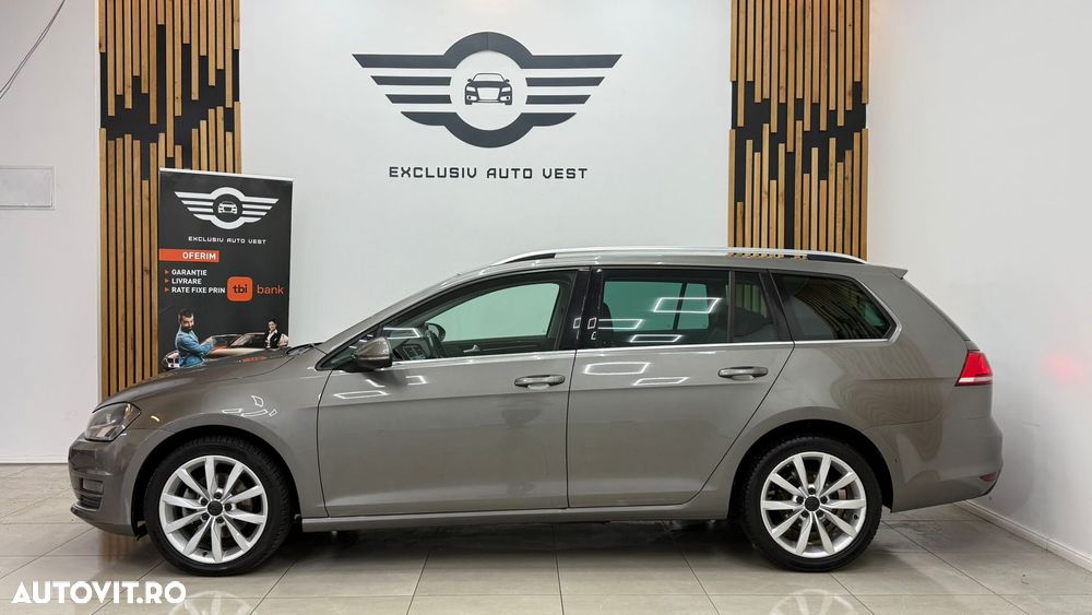 Volkswagen Golf - 10