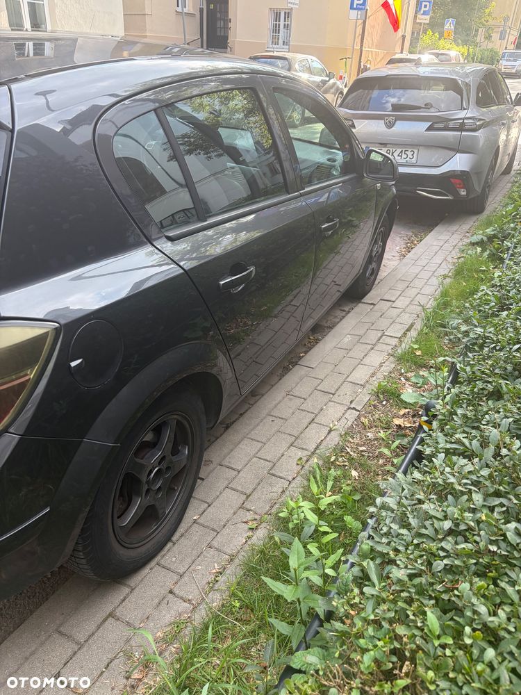Opel Astra 1.7 CDTI Enjoy - 4