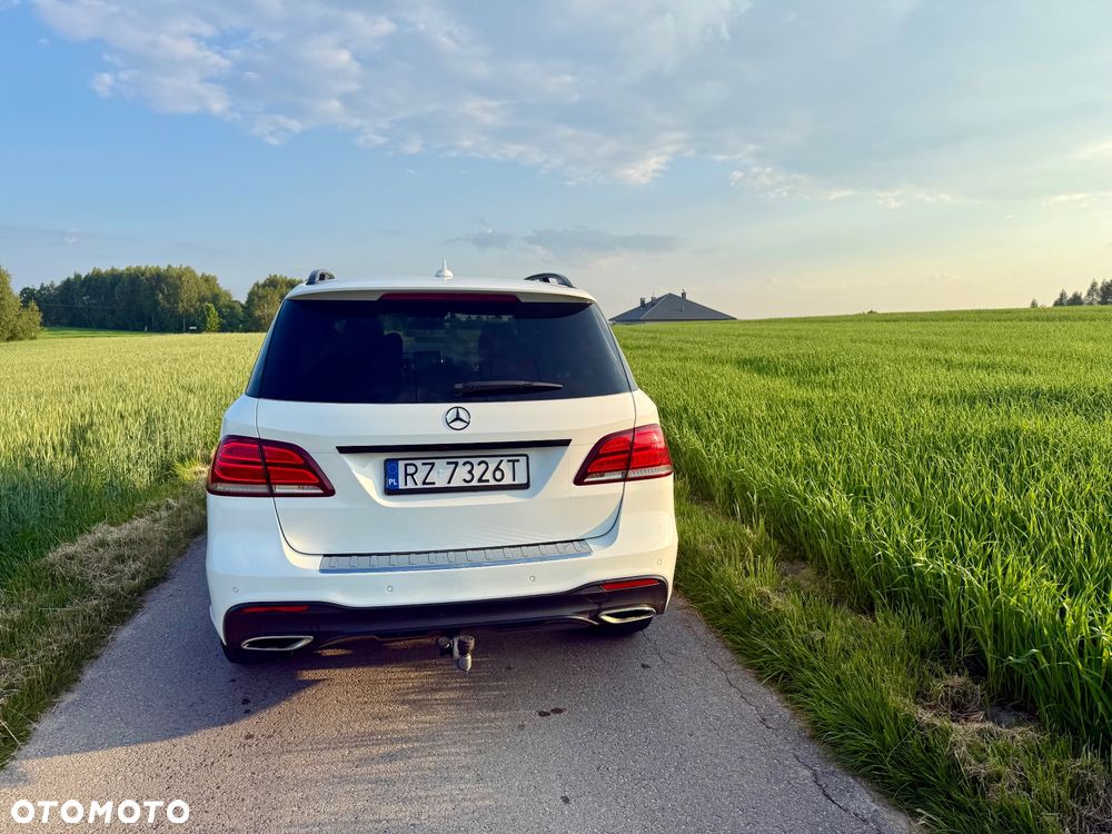 Mercedes-Benz GLE 250 d 4-Matic - 8