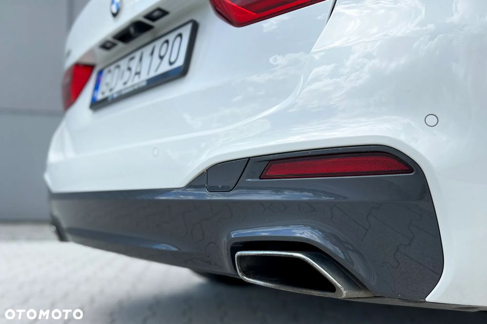 BMW Seria 5 520d xDrive M Sport sport - 10