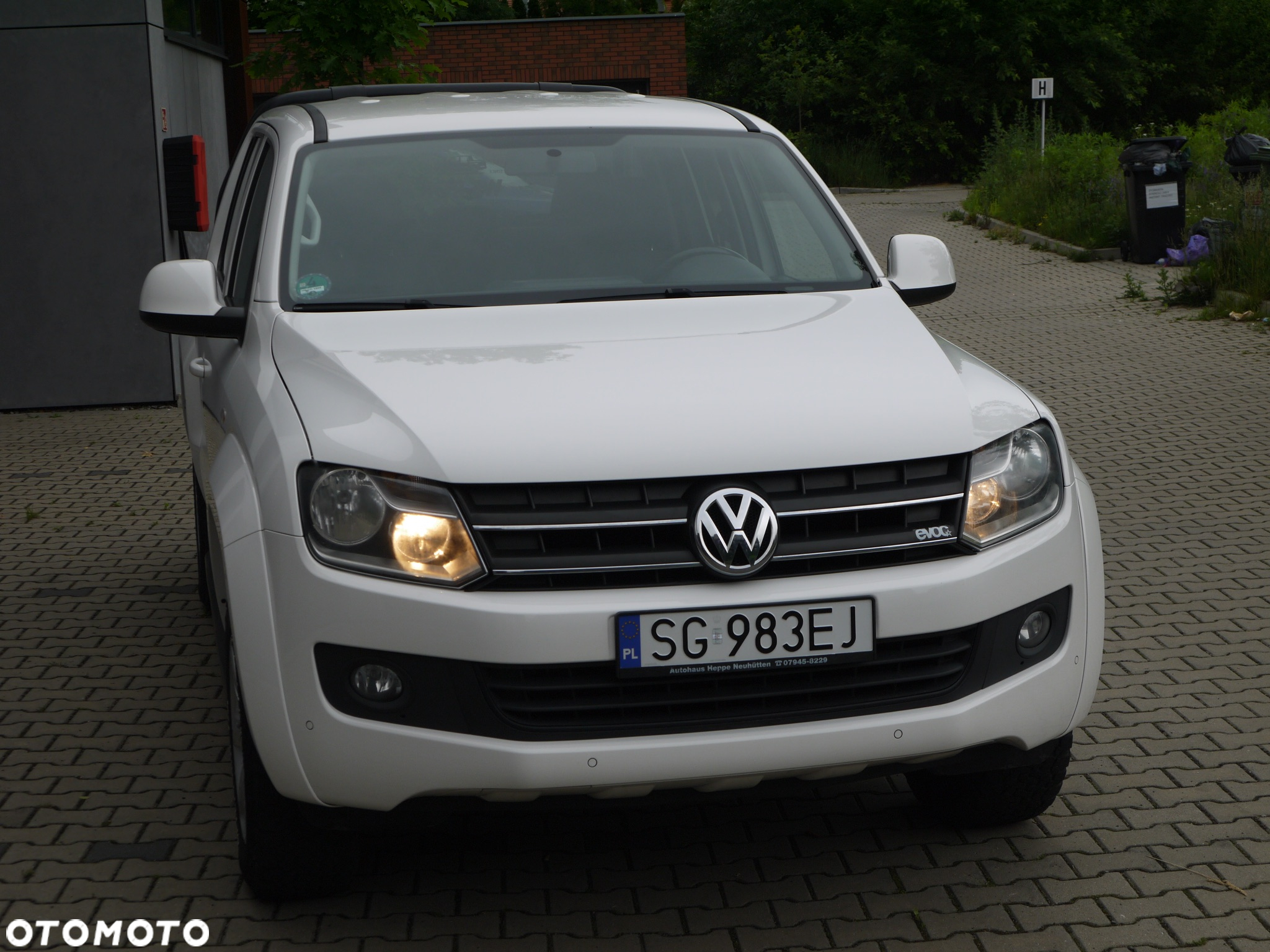 Volkswagen Amarok 2.0 BiTDI 4MOTION BMT Trendline - 3