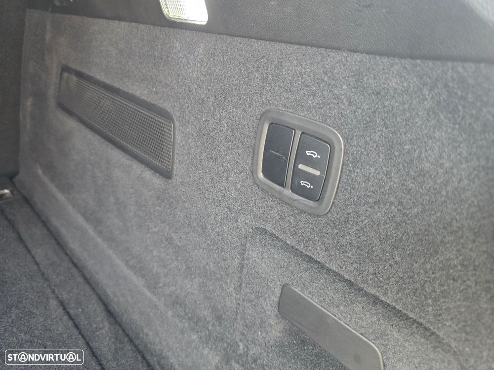 Porsche Cayenne Standard - 10