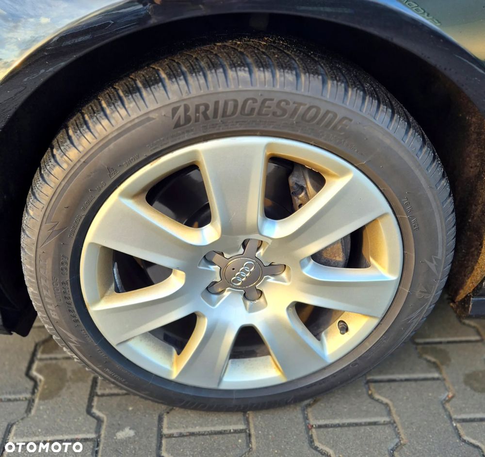 Audi A6 Avant 3.0 TDI quattro S tronic - 26