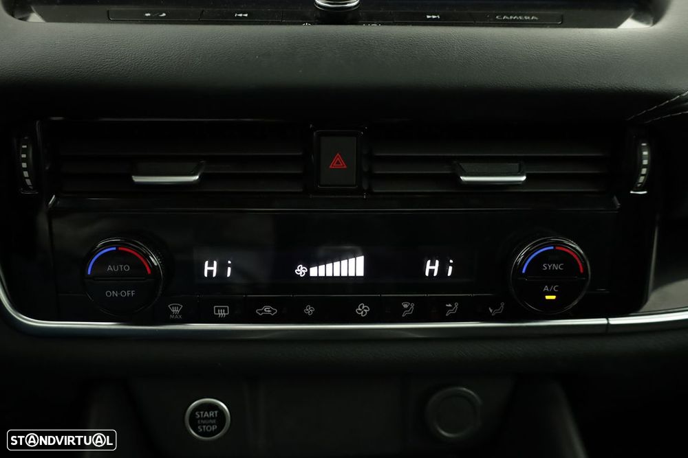 Nissan Qashqai 1.3 DIG-T N-Connecta LED - 13