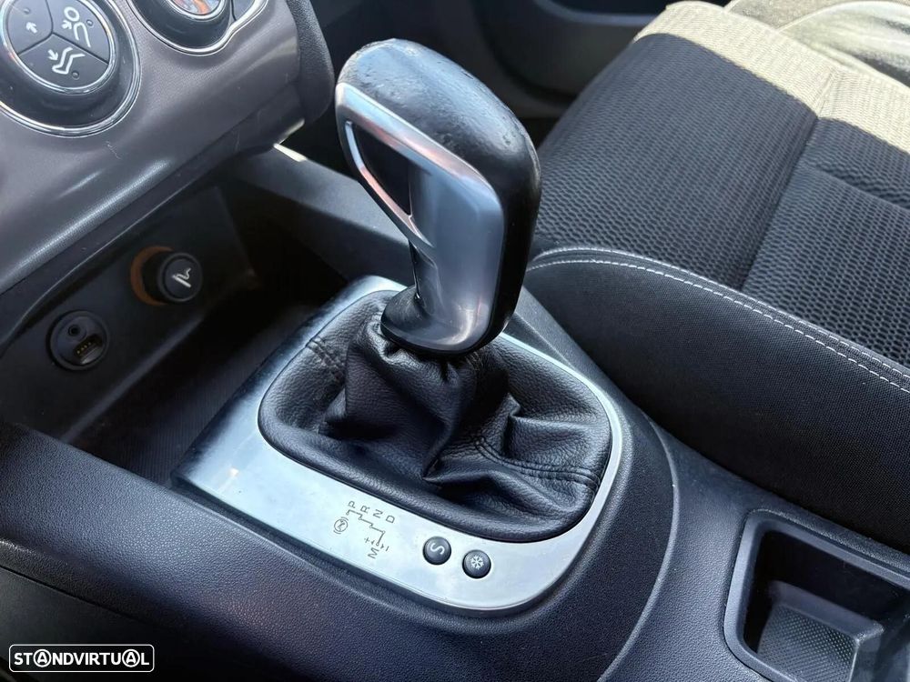 Citroën C4 1.6 BlueHDi Feel EAT6 - 8