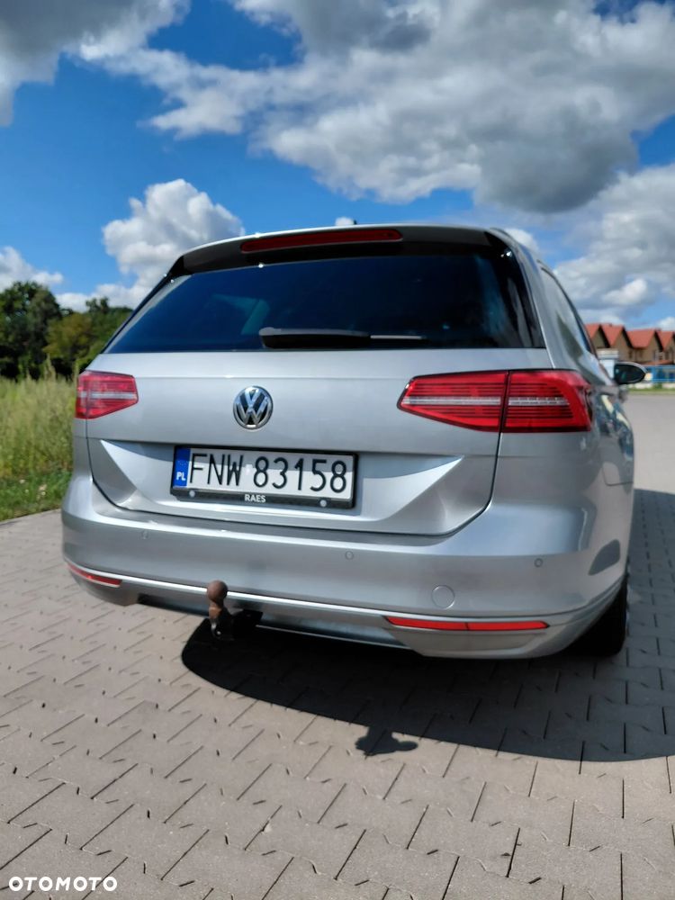 Volkswagen Passat Variant 2.0 TDI (BlueMotion Technology) Comfortline - 14