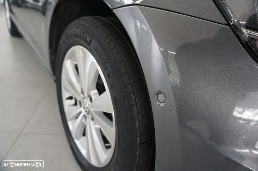 VW Golf 1.0 TSI OPF IQ.DRIVE - 21