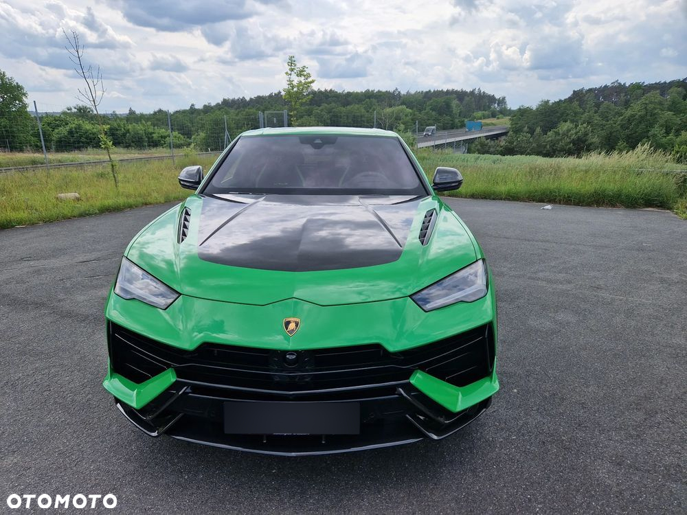 Lamborghini Urus - 15