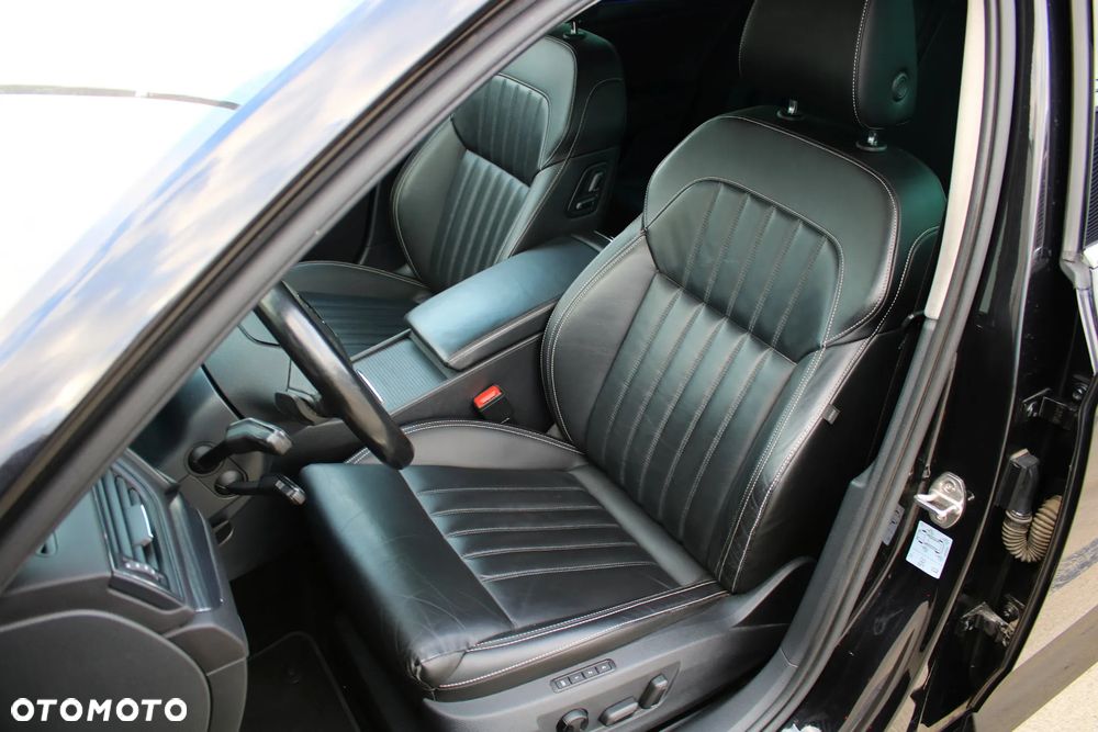 Skoda Superb 2.0 TDI 4x4 Style DSG - 23