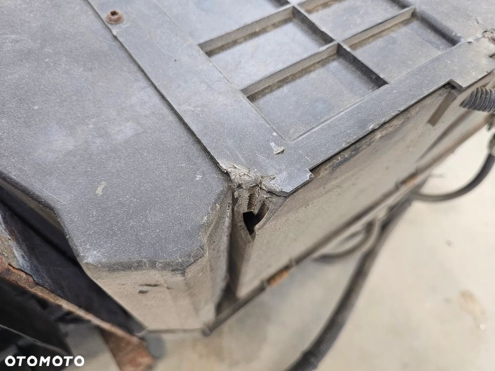 NAGRZEWCNIA RENAULT MAGNUM DXI POLIFT +2010 - 5