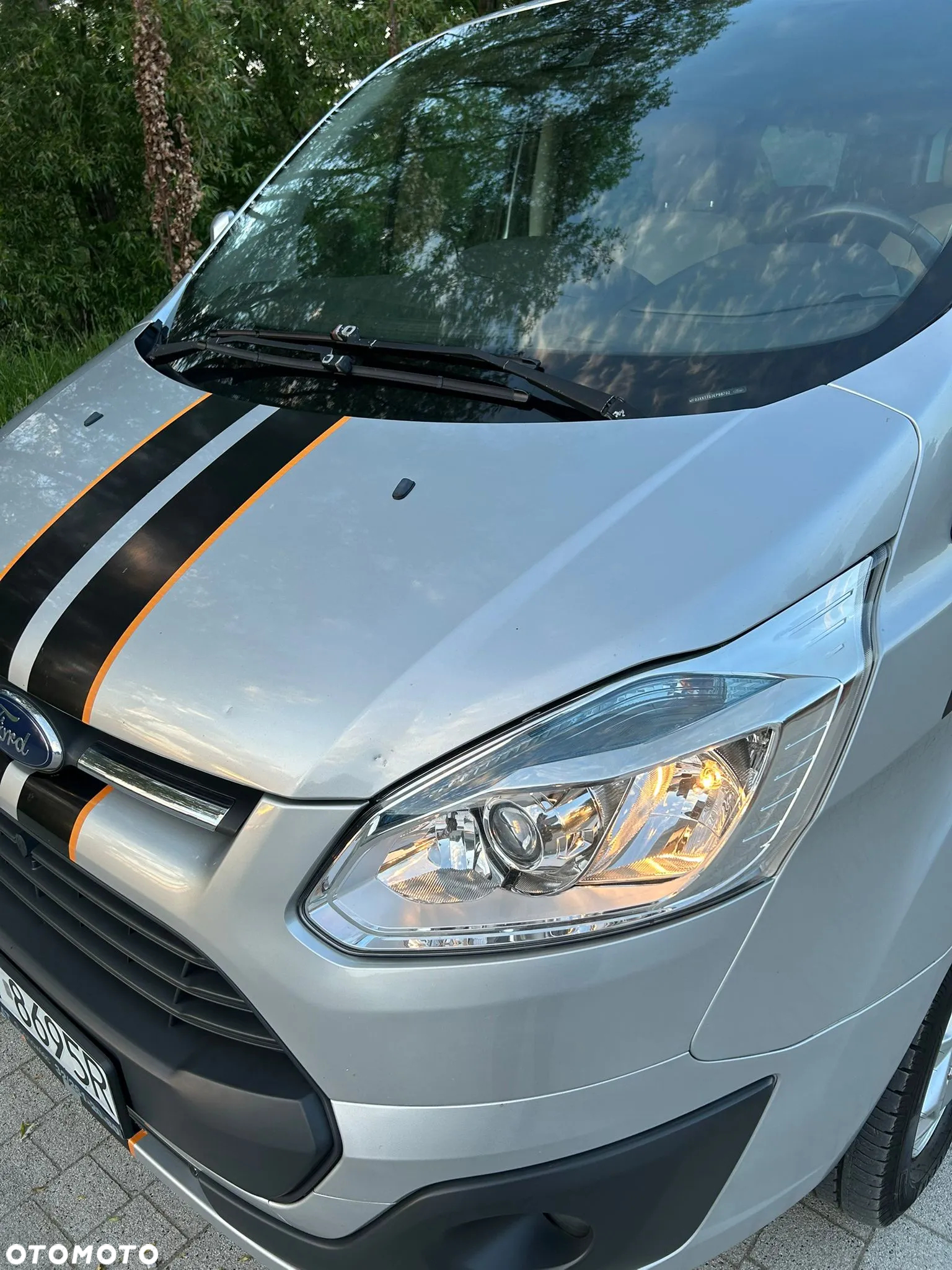 Ford Tourneo Custom - 19