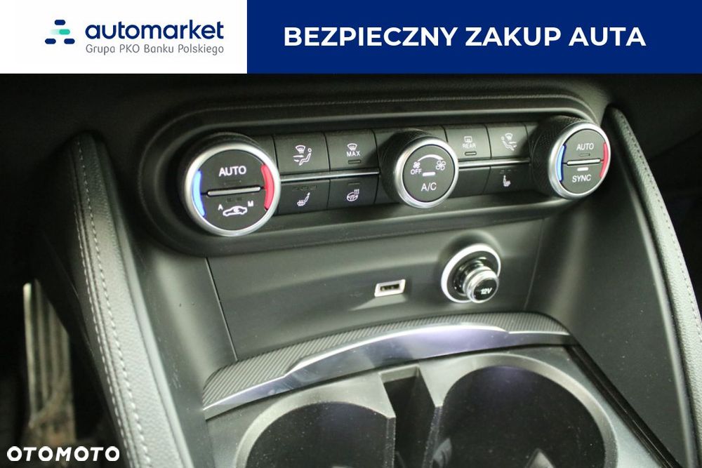 Alfa Romeo Stelvio 2.0 Turbo Veloce Q4 - 19