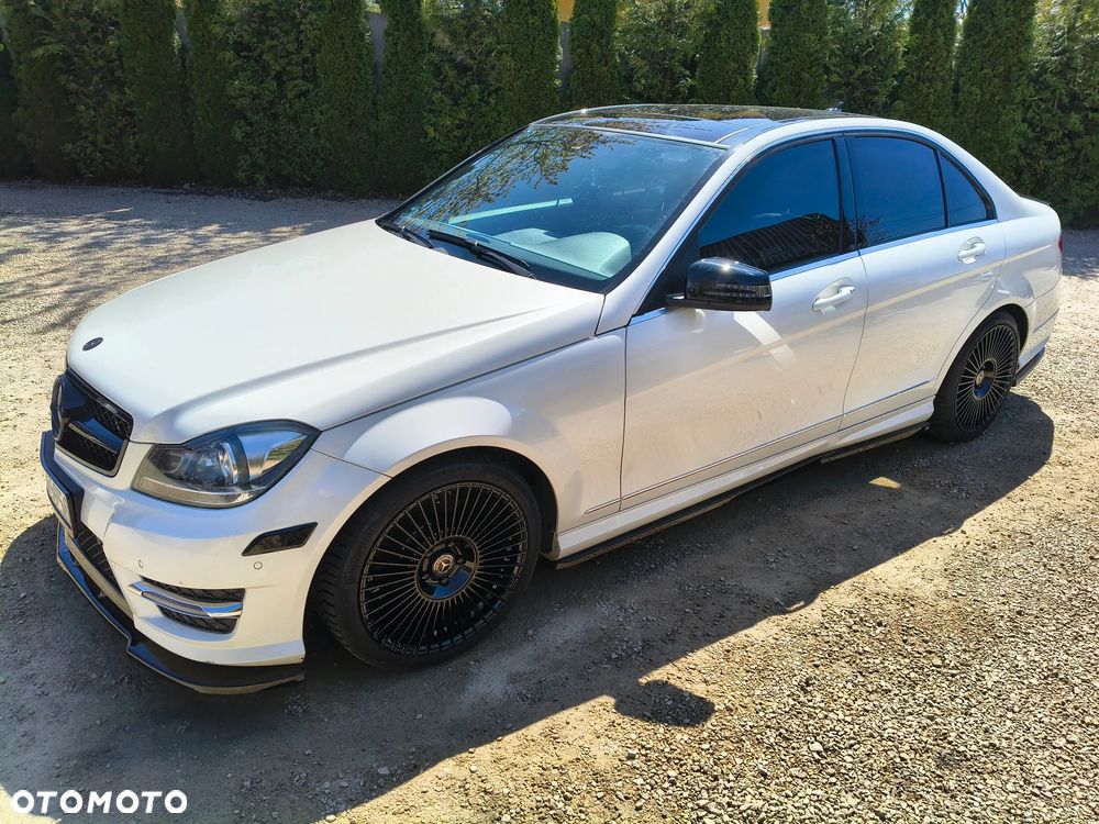 Mercedes-Benz Klasa C 350 4Matic (BlueEFFICIENCY) 7G-TRONIC Avantgarde - 15