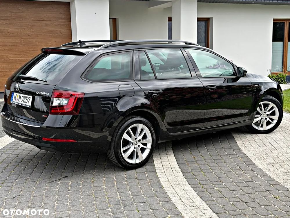 Skoda Octavia 1.6 TDI SCR Clever - 17
