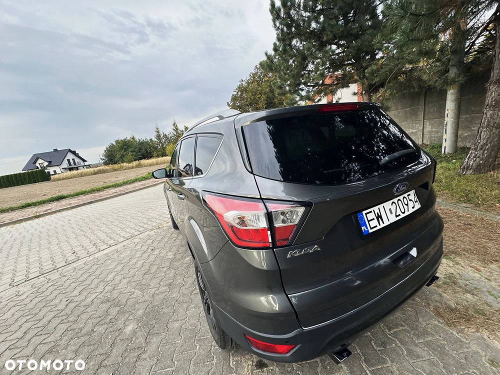 Ford Kuga 2.0 EcoBlue TITANIUM - 24
