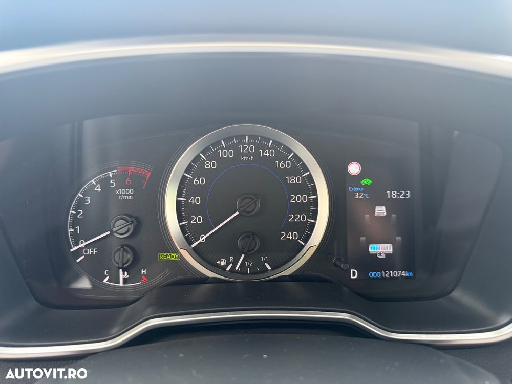 Toyota Corolla 1.8 Business Edition - 23