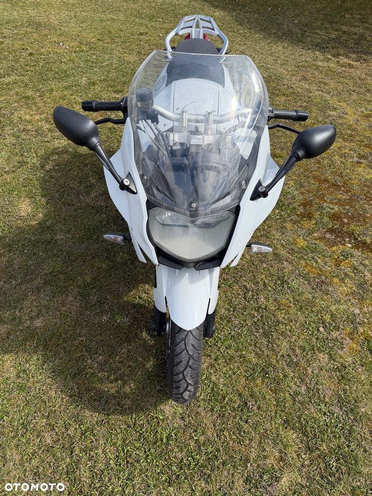 BMW F - 7