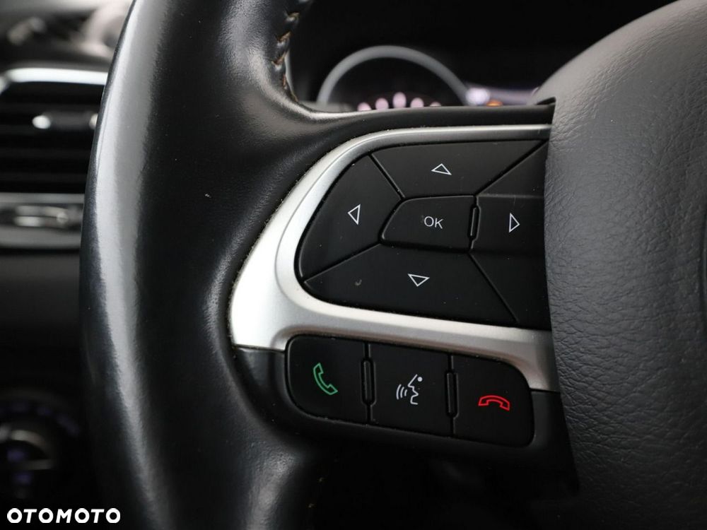 Jeep Compass 1.4 TMair Limited FWD S&S - 33
