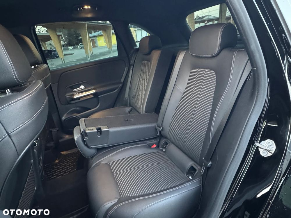 Mercedes-Benz Klasa B 250 e 8G-DCT Progressive Advanced - 12