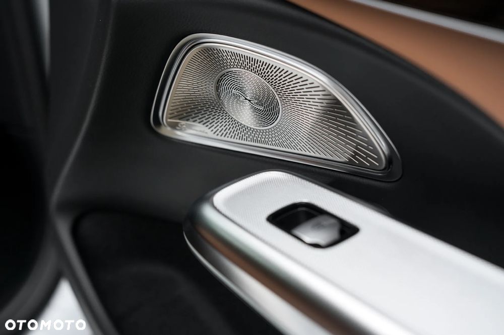 Mercedes-Benz Klasa E 220 d mHEV 4-Matic AMG 9G-Tronic - 31
