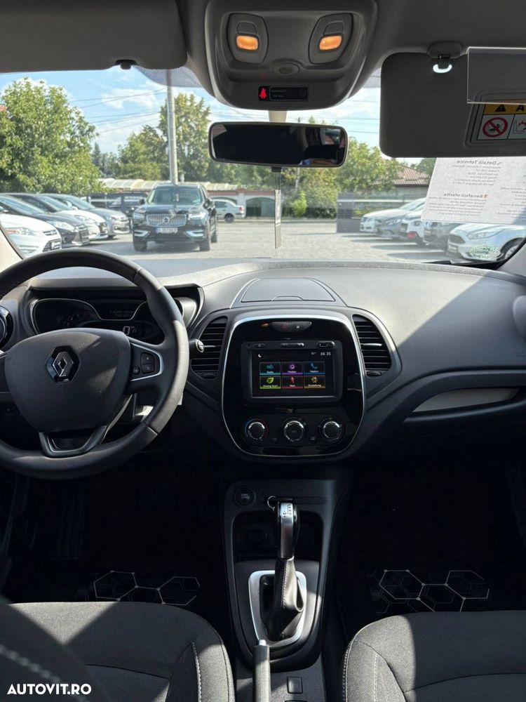 Renault Captur - 21