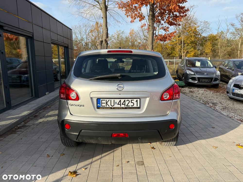 Nissan Qashqai ver-1-6-acenta - 15