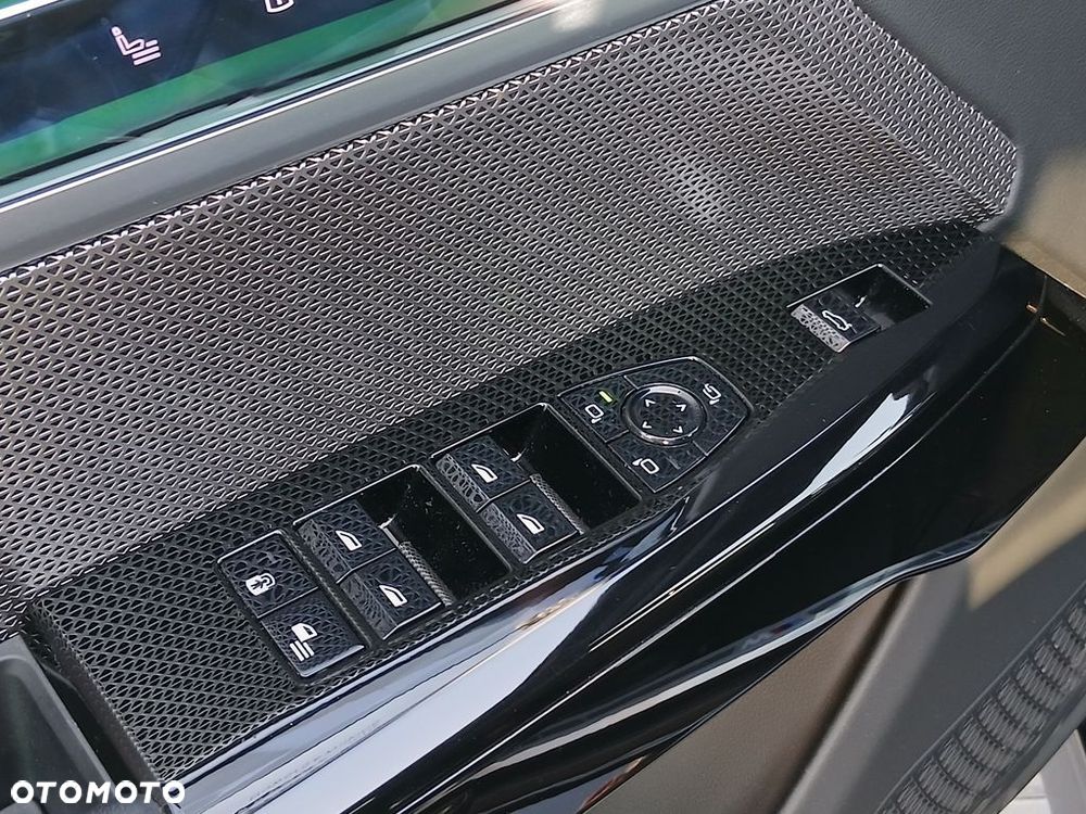 BMW i7 - 23