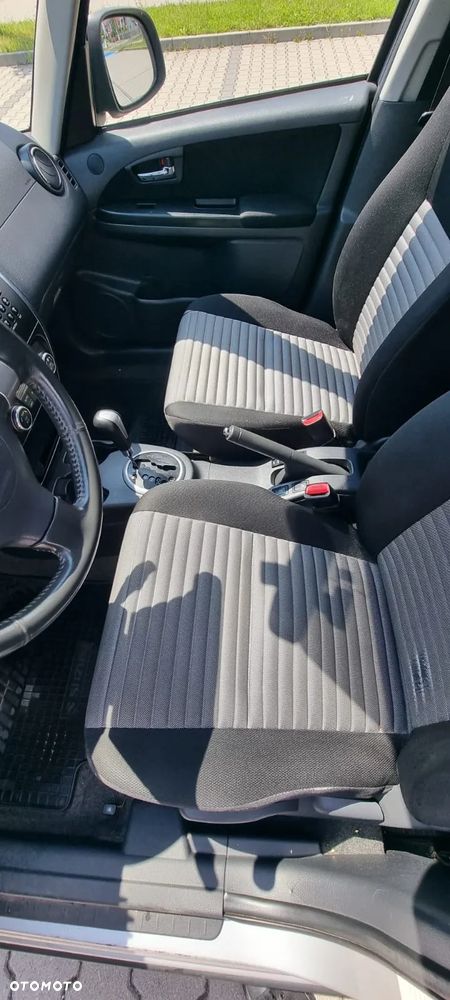 Suzuki SX4 1.6 Premium 4WD - 11
