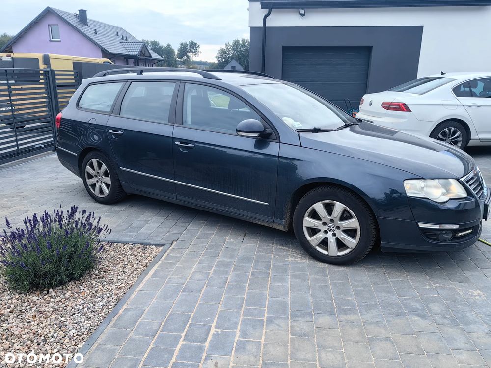 Volkswagen Passat 2.0 TDI DPF Highline DSG - 2