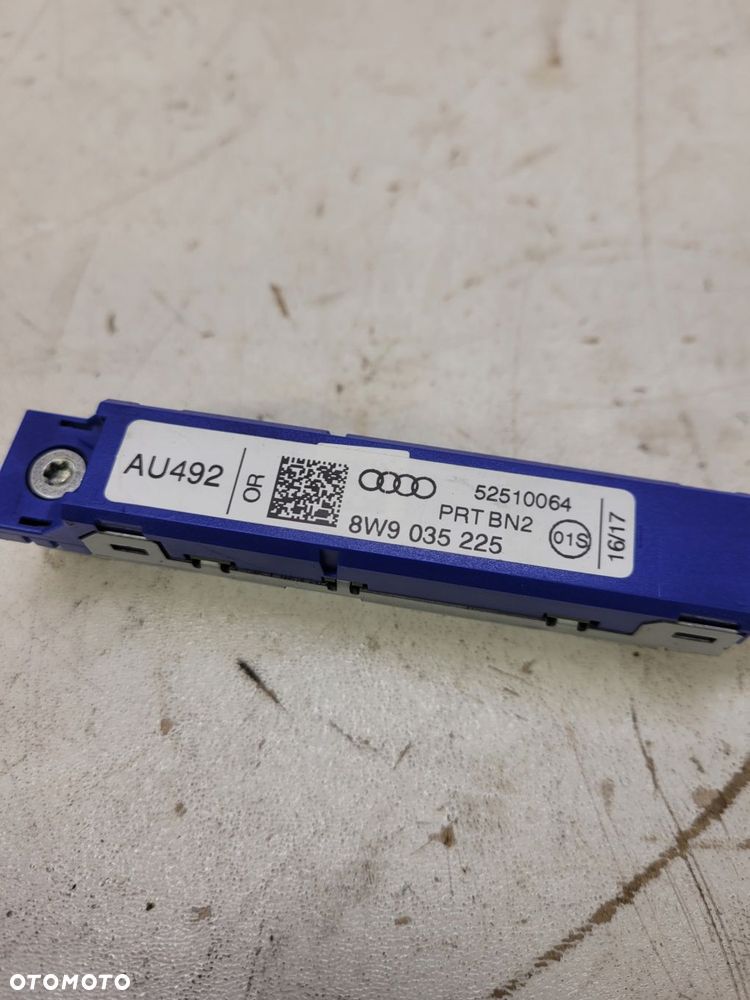 WZMACNIACZ ANTENOWY AUDI A4 B9 A5 F5 8W9035225 - 3