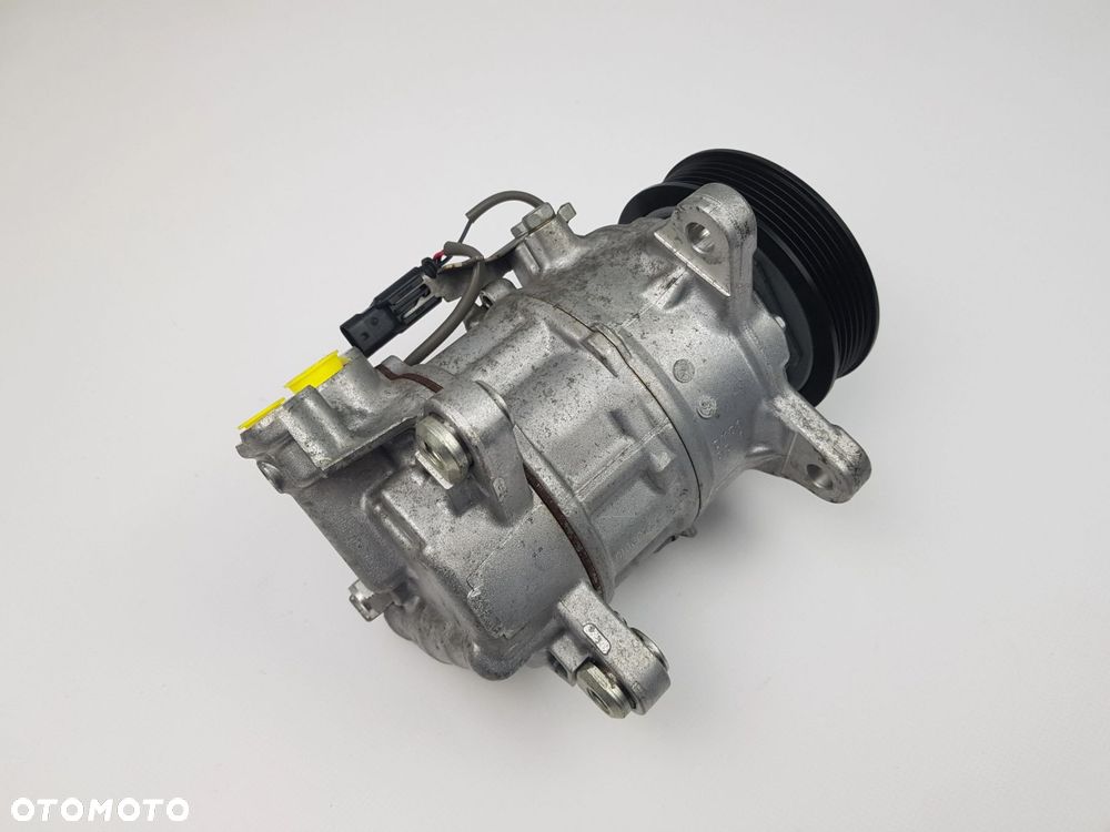 Kompresor Sprężarka klimatyzacji BMW B47 F10 F20 F22 F30 2.0d 9299328 - 2