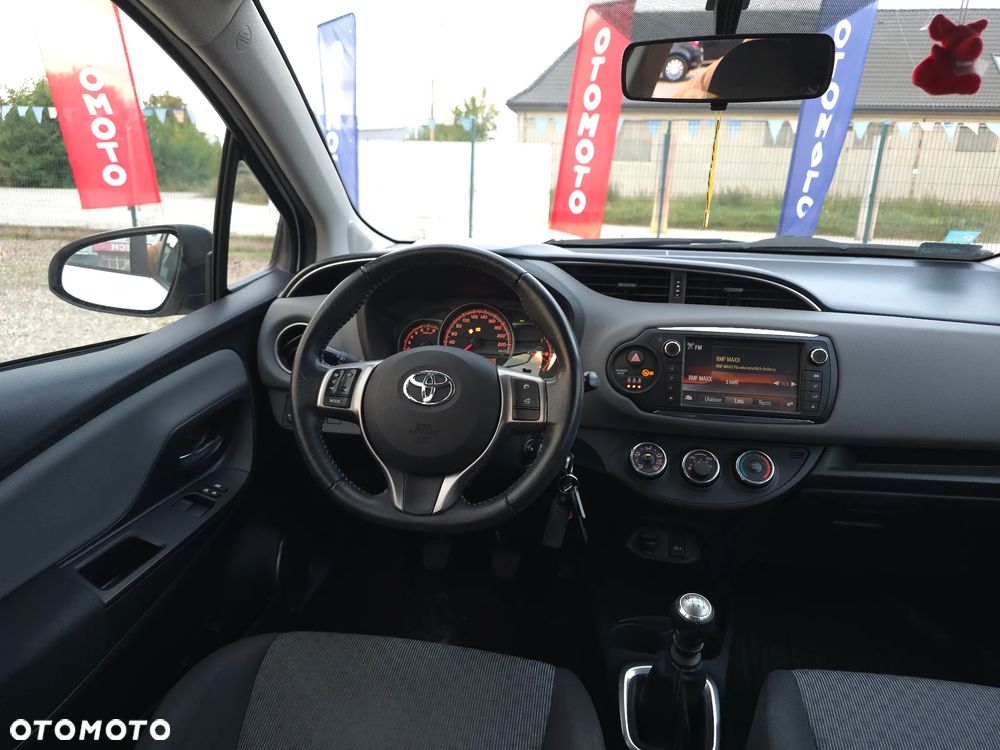Toyota Yaris 1.33 Premium EU6 - 34