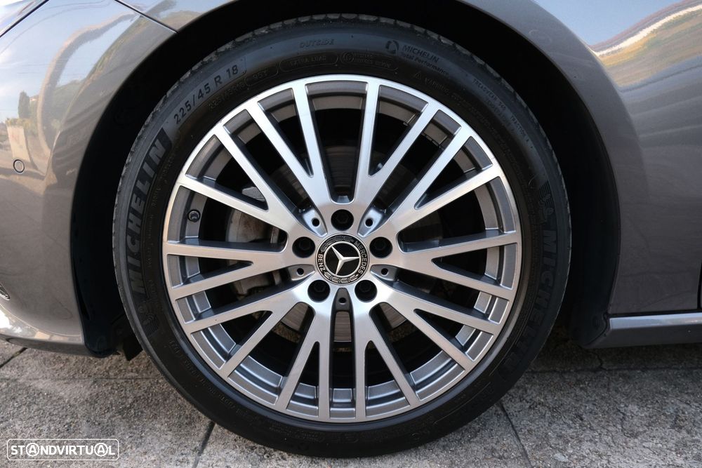 Mercedes-Benz CLA 200 Progressive Aut. - 36