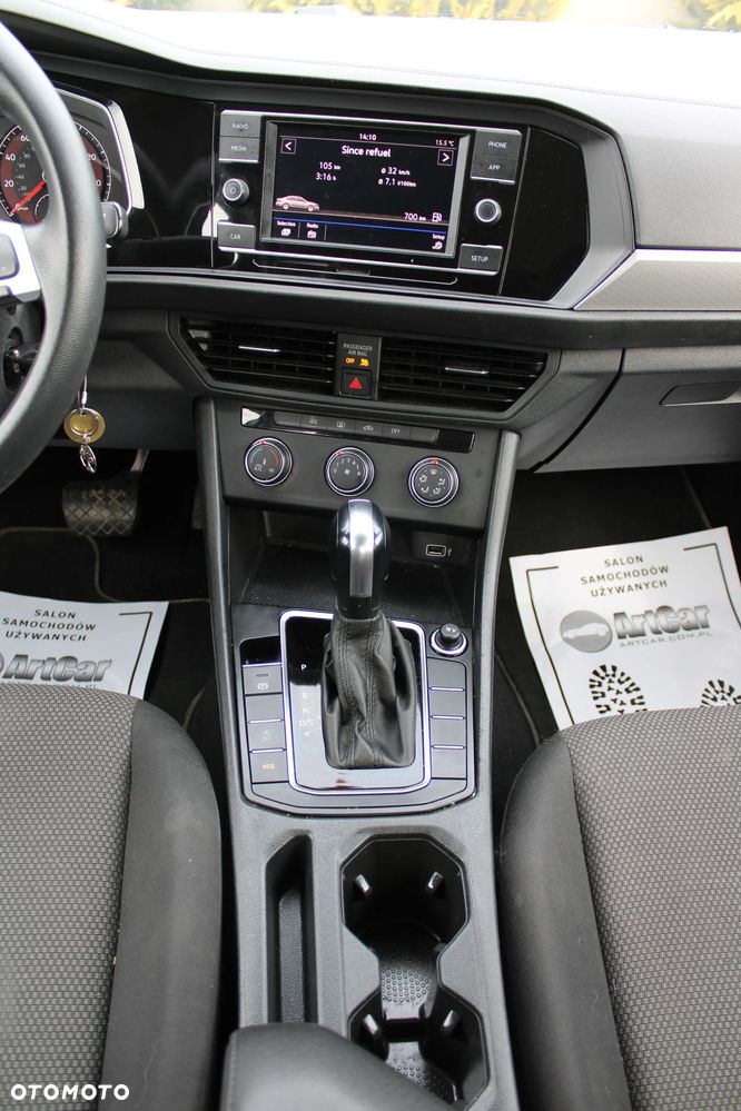 Volkswagen Jetta 1.4 TSI DSG BlueMotion Technology - 28