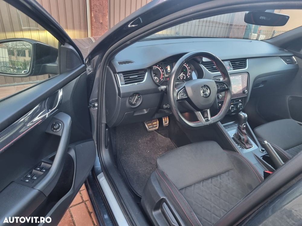 Skoda Octavia 2.0 TDI 4X4 DSG RS - 10