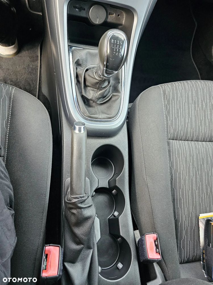 Opel Astra - 28