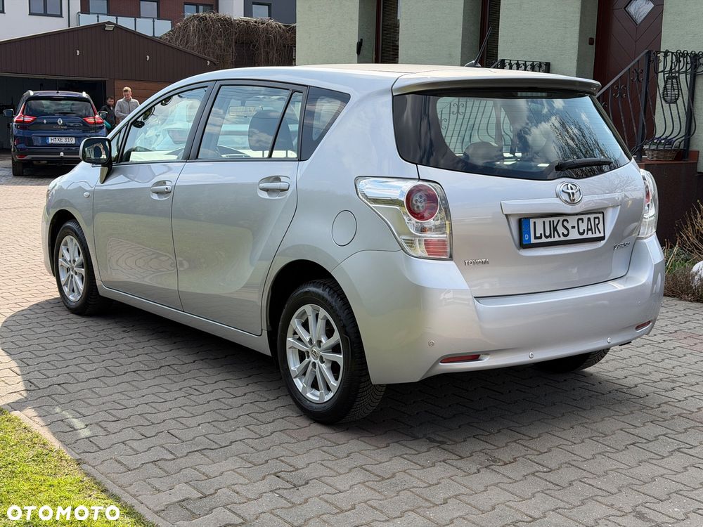 Toyota Verso 1.8 Multidrive Edition - 3