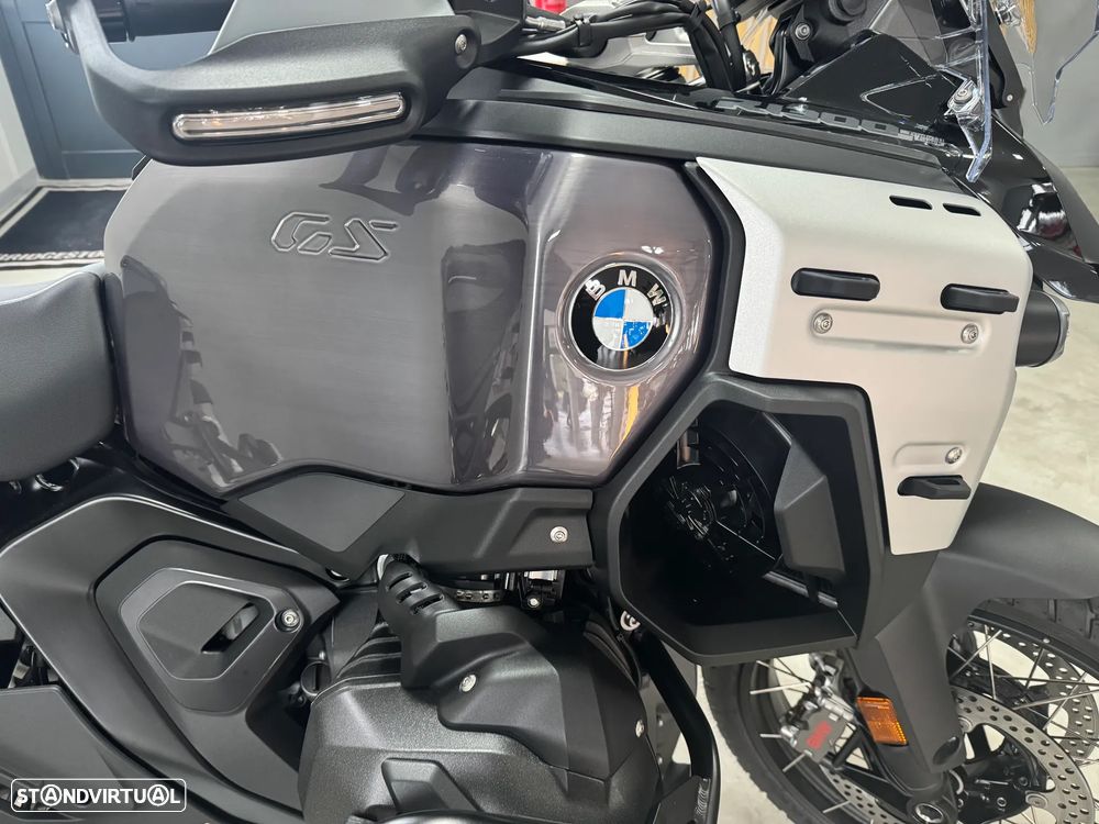 BMW R 1300 GS Adventure R1300GSA TRIPLE BLACK automática - 4