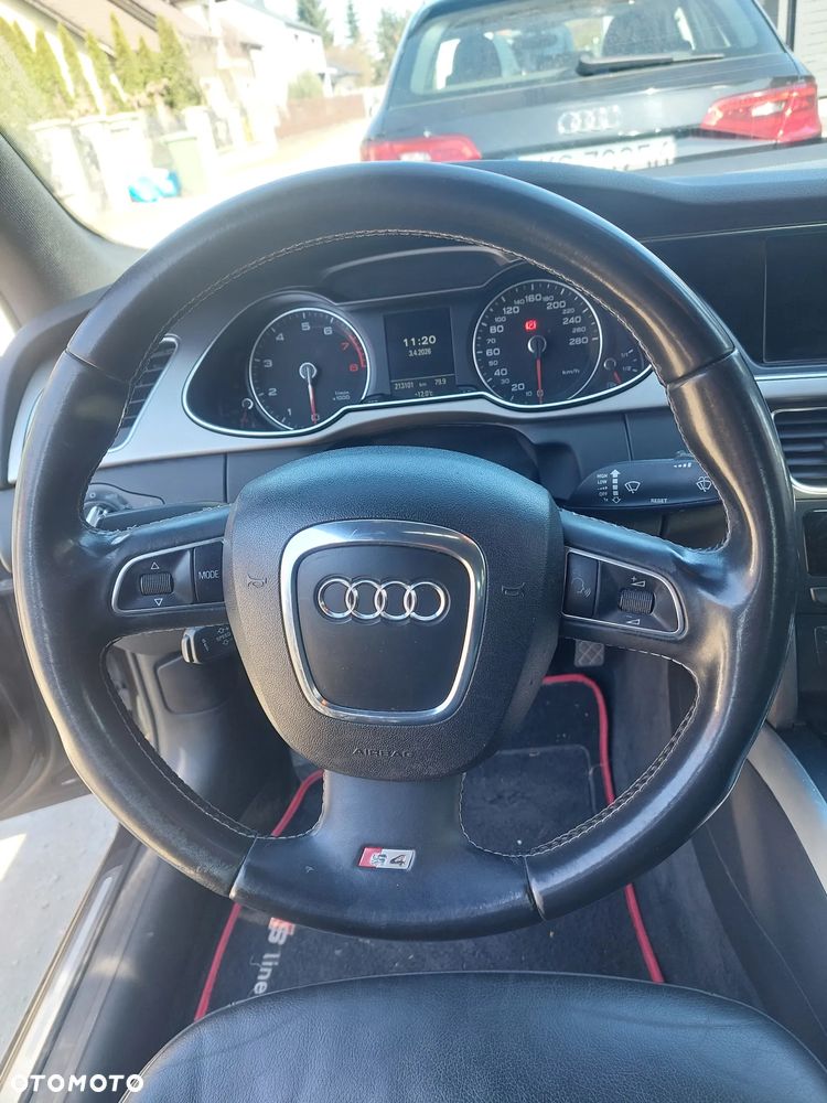 Audi A4 Limousine - 17