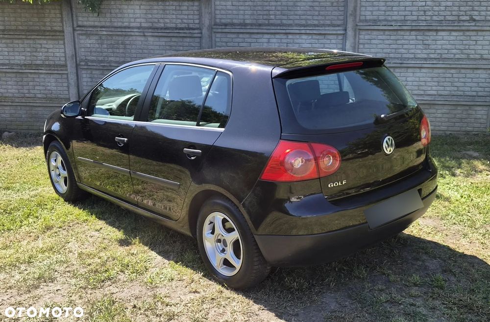 Volkswagen Golf - 4